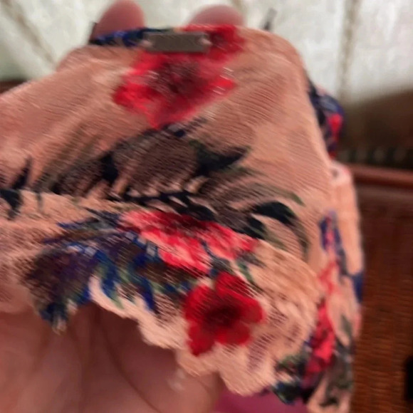 Floral bralette - Picture 3 of 5